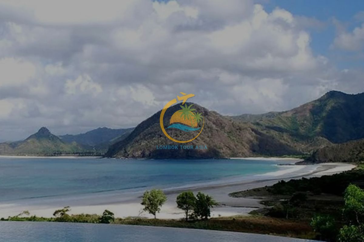 Selong Belanak Beach Tour